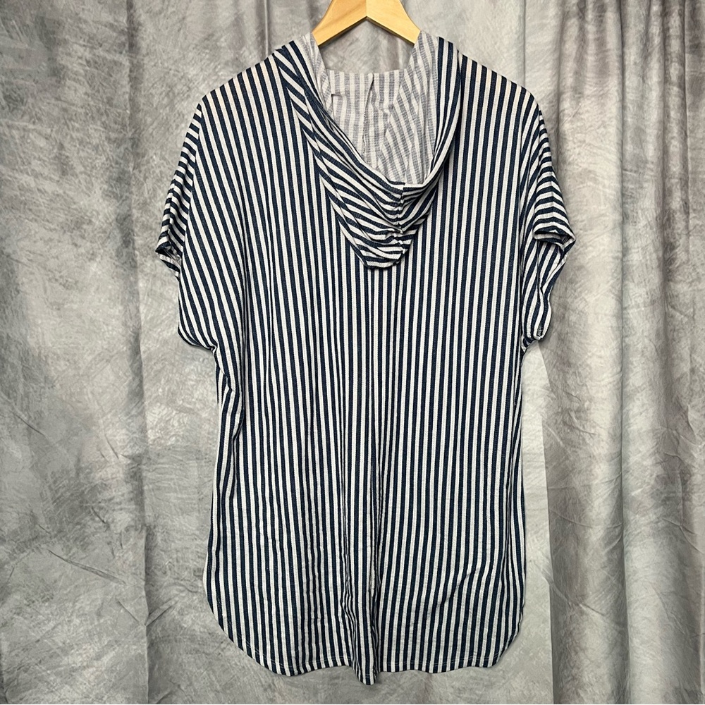 Time And Tru Denim Blue and White Striped Lace Front Hooded Swim Coverup - sz L - Picture 2 of 6